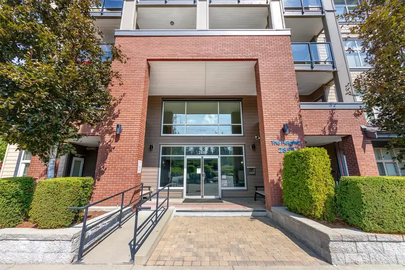 505 2855 156 STREET - photo 2 of 27