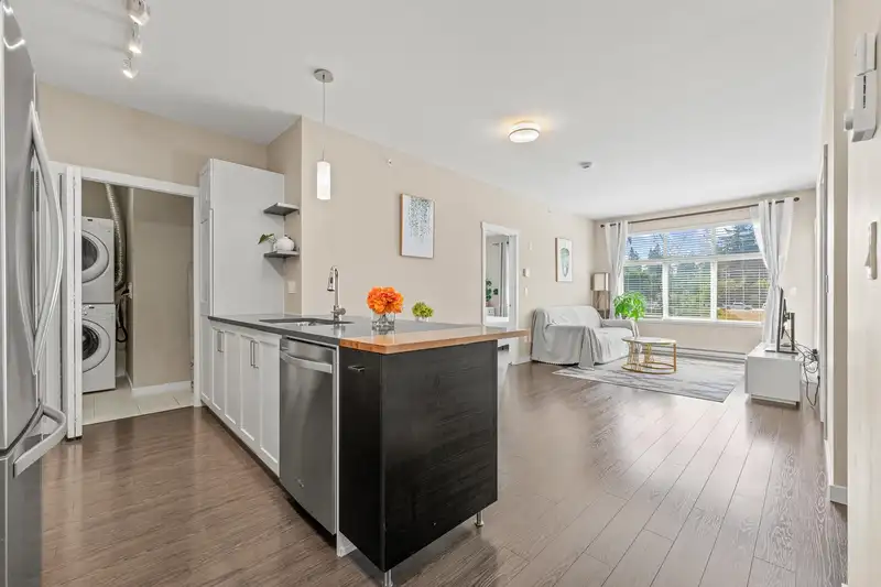 505 2855 156 STREET - photo 4 of 27