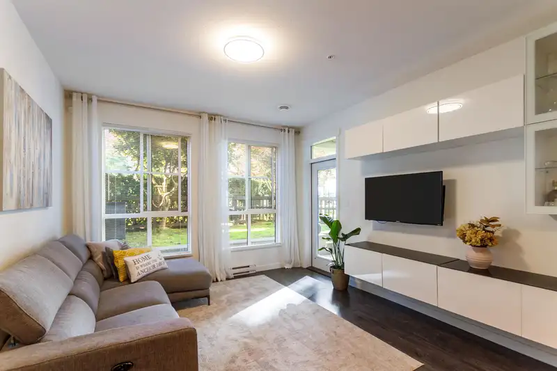 130 15168 33 AVENUE - photo 3 of 31