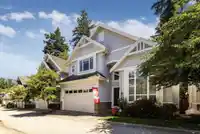 9 3502 150A STREET - thumbnail 1