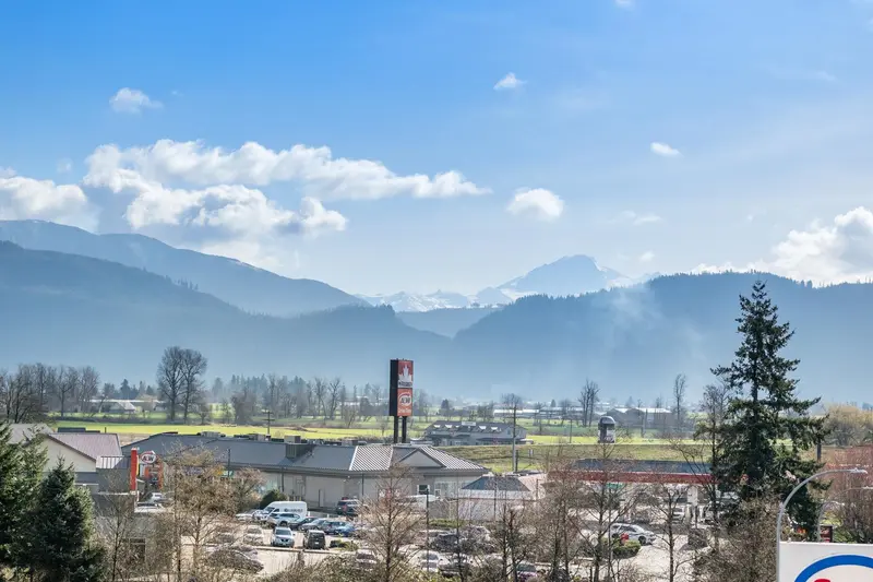 217 2242 WHATCOM ROAD - photo 3 of 25