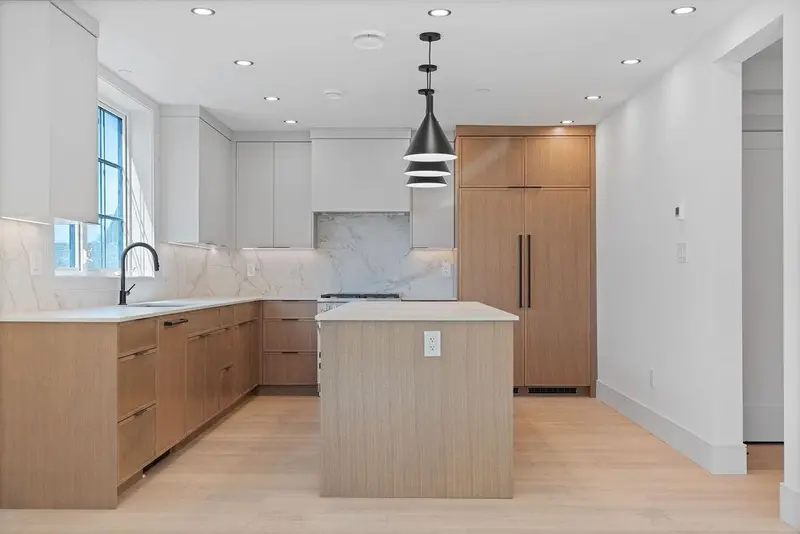 6853 CYPRESS STREET - photo 2 of 6