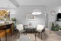 214 2970 KING GEORGE BOULEVARD - thumbnail 5