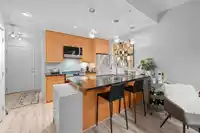 214 2970 KING GEORGE BOULEVARD - thumbnail 7