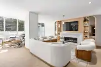 212 1342 JOHNSTON ROAD - thumbnail 21