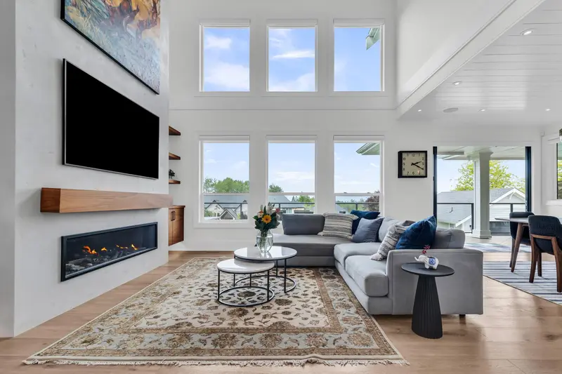 20037 2ND AVENUE - photo 1 of 25