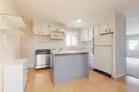 232 1840 160 STREET - thumbnail 12