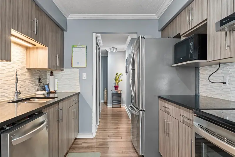 112 32055 OLD YALE ROAD - photo 3 of 19