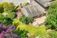1952 148A STREET - thumbnail 7