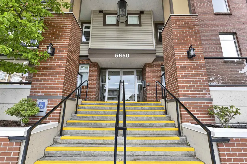 117 5650 201A STREET - photo 3 of 25