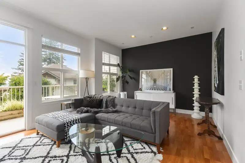 89 35287 OLD YALE ROAD - photo 2 of 25