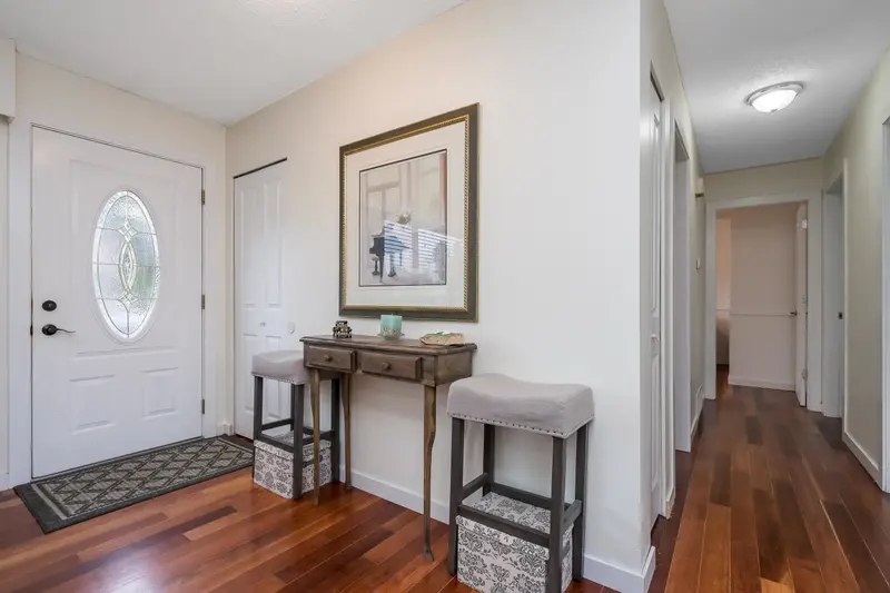 27056 28A AVENUE - photo 3 of 25