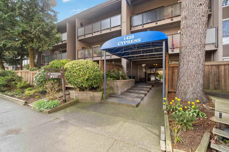 203 1425 CYPRESS STREET - photo 1 of 25