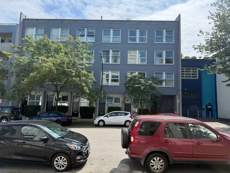 208 626 ALEXANDER STREET - photo 1 of 24