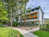 134 2635 KING GEORGE BOULEVARD - thumbnail 3