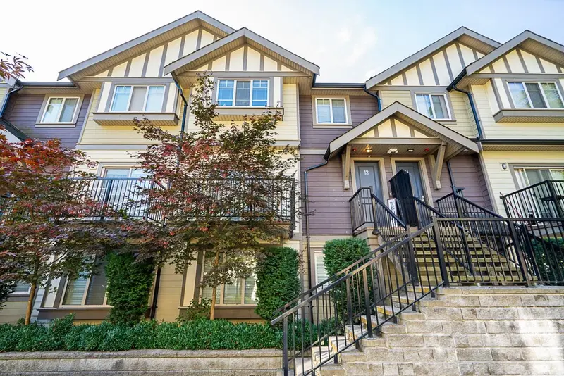 12 4033 DOMINION STREET - photo 3 of 25