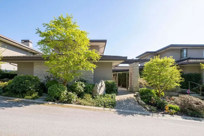 4987 MEADFEILD WYND - photo 2 of 25