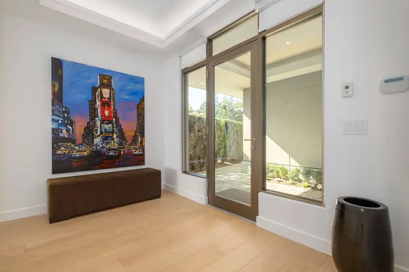 4987 MEADFEILD WYND - photo 4 of 25