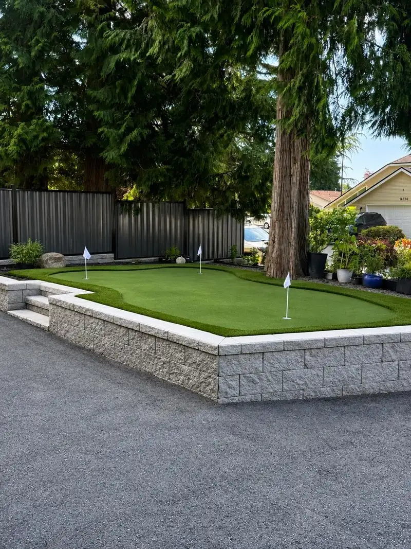 14343 17 AVENUE - photo 4 of 8