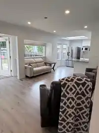 14343 17 AVENUE - thumbnail 7
