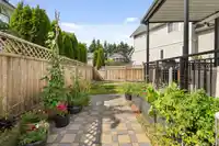 327 171A STREET - thumbnail 39