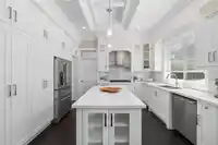 327 171A STREET - thumbnail 9