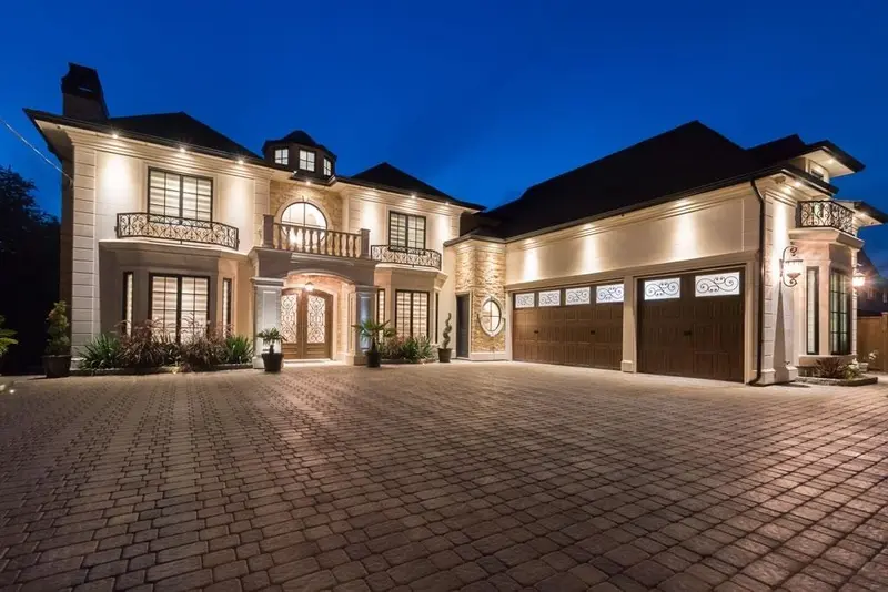 5851 REEVES ROAD - photo 1 of 25