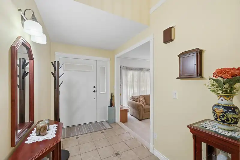 1987 144 STREET - photo 4 of 34