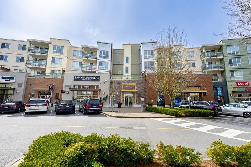 218 15735 CROYDON DRIVE - photo 1 of 25