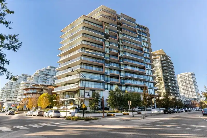 604 1439 GEORGE STREET - photo 1 of 30