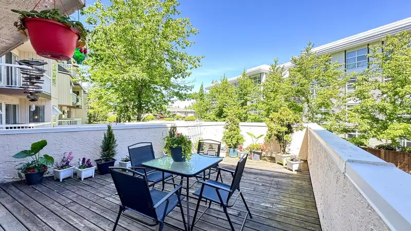 105 1860 E SOUTHMERE CRESCENT - photo 1 of 22