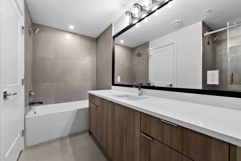 301 2233 156 STREET - photo 3 of 22