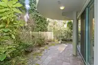 104 1745 MARTIN DRIVE - thumbnail 18