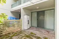 104 1745 MARTIN DRIVE - thumbnail 20