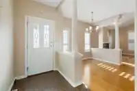 1 13911 16 AVENUE - thumbnail 2