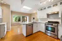 1 13911 16 AVENUE - thumbnail 11