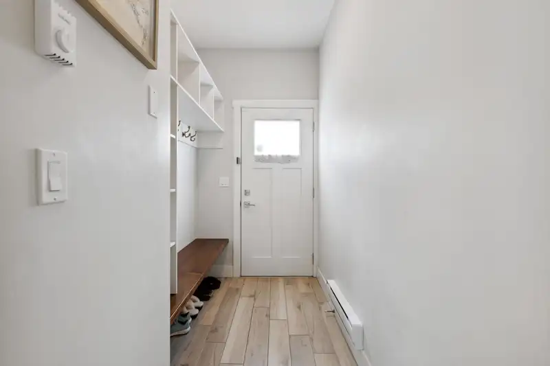 36 16337 23A AVENUE - photo 3 of 37