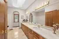 13672 19 AVENUE - thumbnail 31