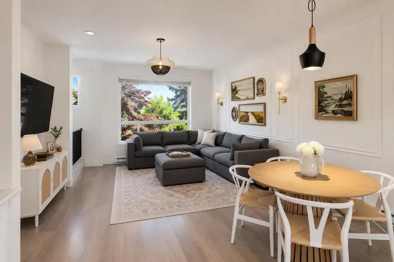 22 16760 25 AVENUE - photo 1 of 29