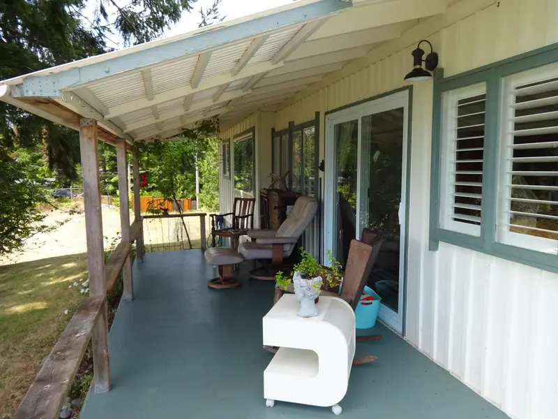 13173 SEXW'AMIN STREET - photo 3 of 25