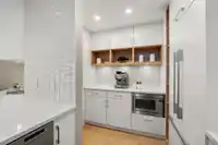 104 15025 VICTORIA AVENUE - thumbnail 13