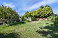 13715 COLDICUTT AVENUE - thumbnail 25