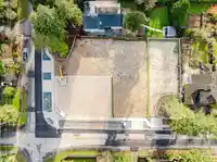 2499 124B STREET - thumbnail 10