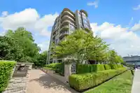 301 15445 VINE AVENUE - thumbnail 18