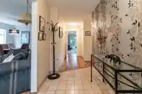 1135 163B STREET - thumbnail 3