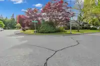 2151 148A STREET - thumbnail 4