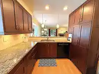 29 1828 LILAC DRIVE - thumbnail 6