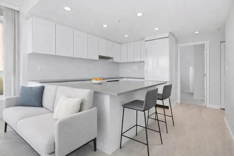 606 2388 MADISON AVENUE - photo 3 of 16