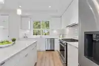 126 16561 17A AVENUE - thumbnail 11
