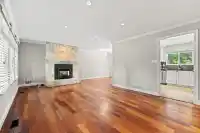 15469 22 AVENUE - thumbnail 3